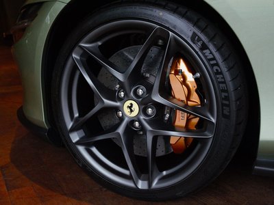 FERRARI ROMA - 6