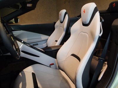 FERRARI ROMA - 3
