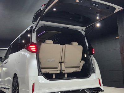 2024 TOYOTA ALPHARD 缩略图 18