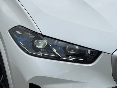 صورة 9 لـ 2026 BMW X5