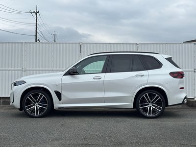 صورة 8 لـ 2026 BMW X5