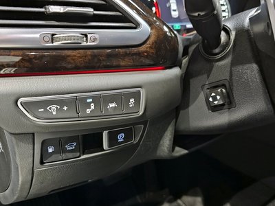 2019 Genesis G90 thumbnail 24