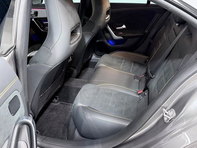 MERCEDES-BENZ CLA - 10