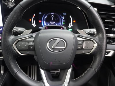 2023 Lexus RX — миниатюра 19
