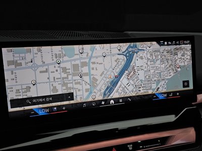 2025 BMW 5 SERIES — миниатюра 14