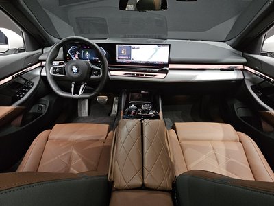 صورة 5 لـ 2025 BMW 5 SERIES