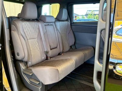 TOYOTA ALPHARD - 10