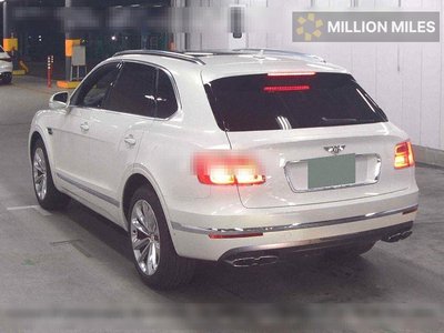 BENTLEY BENTAYGA - 2