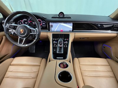 PORSCHE PANAMERA - 5