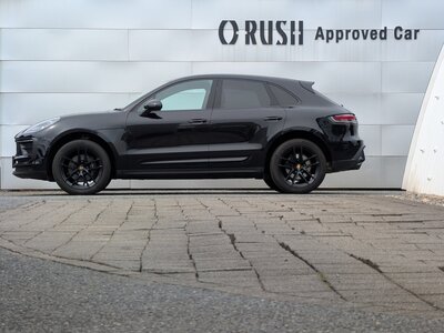 PORSCHE MACAN - 7