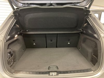 MERCEDES-BENZ EQA - 10