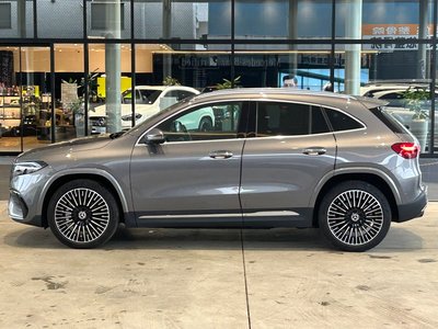 MERCEDES-BENZ EQA - 3