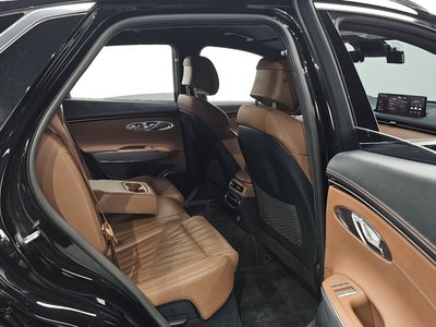 صورة مصغرة 16 لـ 2022 Genesis GV70