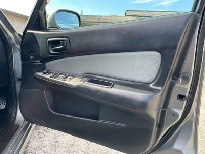 2001 Nissan SKYLINE 缩略图 40