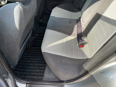 2001 Nissan SKYLINE 缩略图 66
