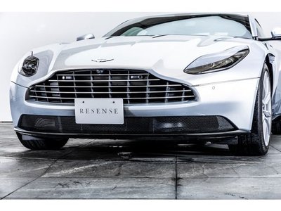 ASTON MARTIN DB11 - 10