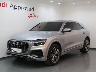2021 AUDI Q8 photo 1