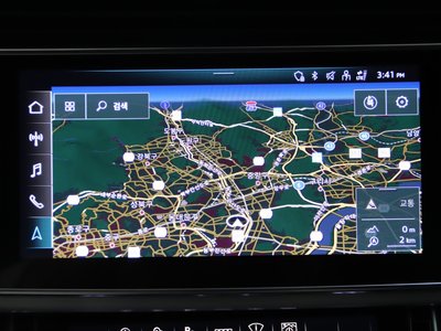 2021 AUDI Q8 — миниатюра 14