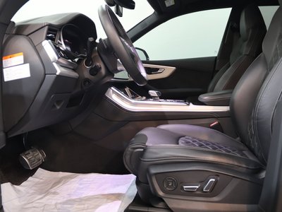 2021 AUDI Q8 — миниатюра 12