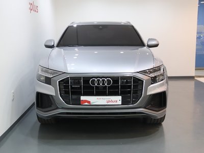 2021 AUDI Q8 photo 2