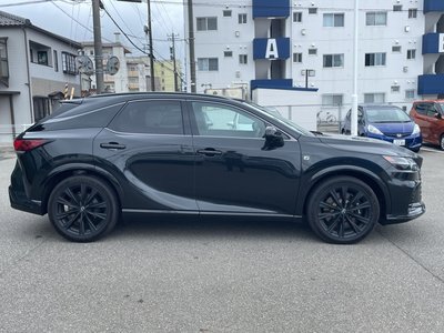 LEXUS RX - 9