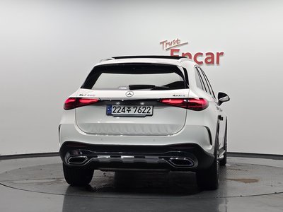 2024 Mercedes-BENZ GLC — фото 4