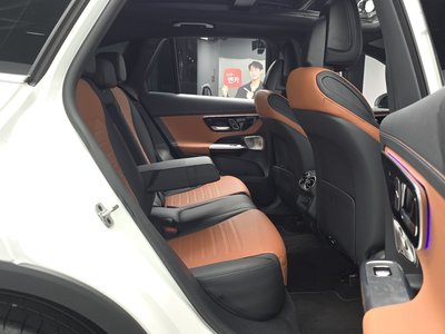 صورة مصغرة 18 لـ 2024 Mercedes-BENZ GLC