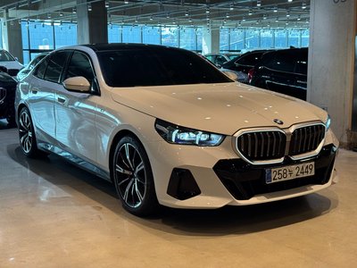 BMW 5 SERIES - 2