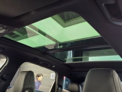 2023 AUDI Q7 — миниатюра 24