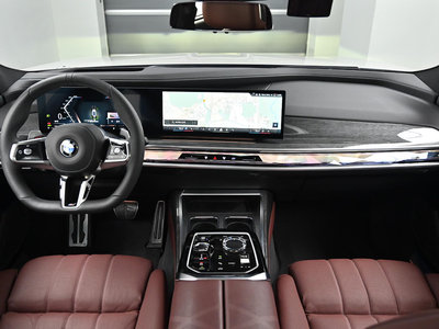 BMW 7 SERIES - 4