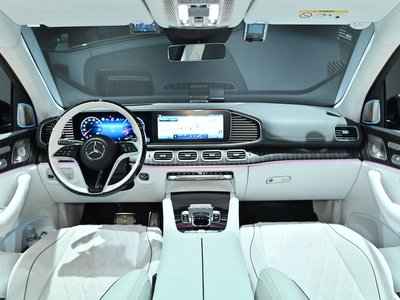 صورة مصغرة 40 لـ 2025 Mercedes-BENZ GLS MAYBACH
