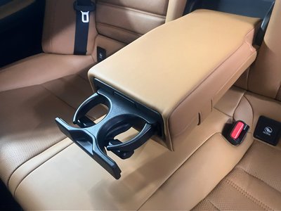صورة مصغرة 19 لـ 2025 Lexus IS
