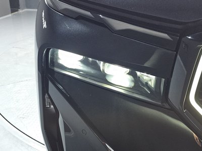 صورة 9 لـ 2023 BMW XM