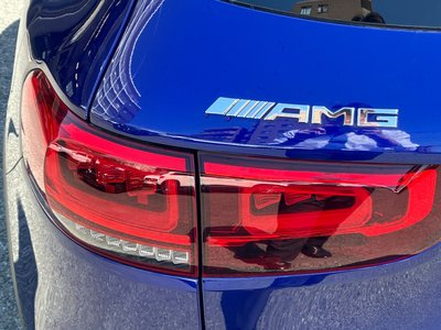 MERCEDES-BENZ GLB AMG - 10