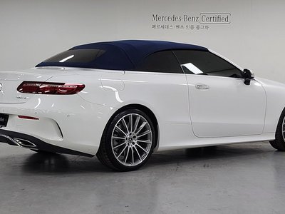 MERCEDES-BENZ E-CLASS - 4