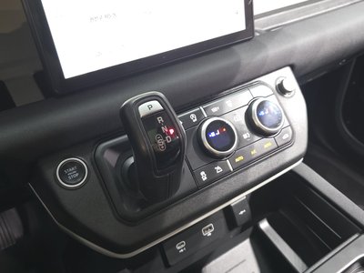 2021 LAND Rover DEFENDER — миниатюра 12