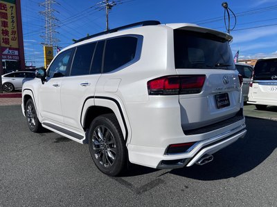 2023 Toyota LAND CRUISER 300 缩略图 17