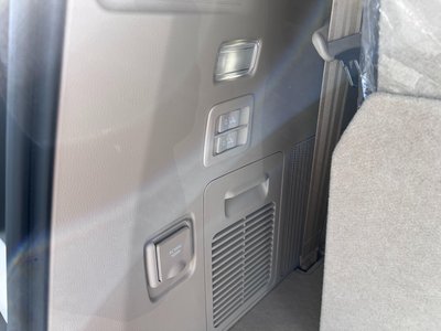 2023 Toyota LAND CRUISER 300 缩略图 94