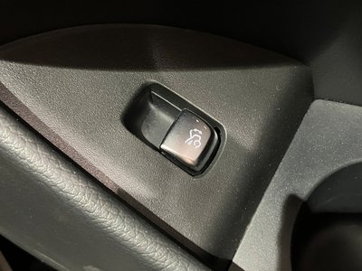 صورة مصغرة 22 لـ 2023 Mercedes-BENZ E-CLASS
