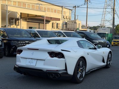 صورة 16 لـ 2023 Ferrari 812 GTS