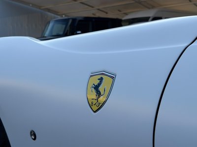 صورة 25 لـ 2023 Ferrari 812 GTS
