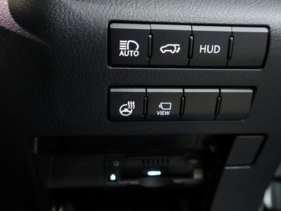 2021 Lexus RX — миниатюра 26