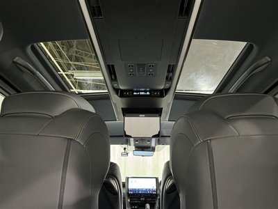 TOYOTA ALPHARD - 10