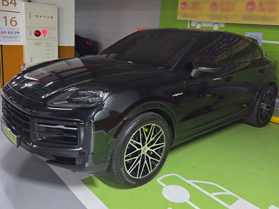 PORSCHE CAYENNE - 3