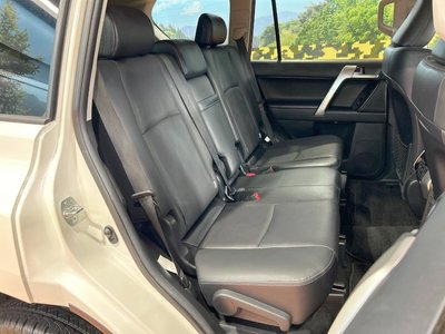 TOYOTA LAND CRUISER PRADO - 9