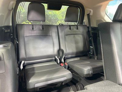 TOYOTA LAND CRUISER PRADO - 10