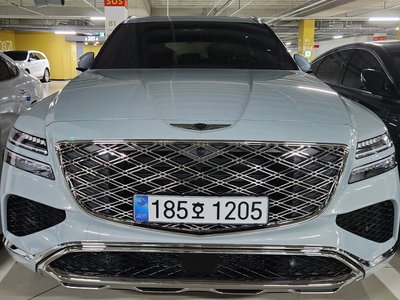صورة 1 لـ 2026 Genesis GV80