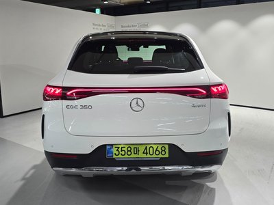 MERCEDES-BENZ EQE - 4