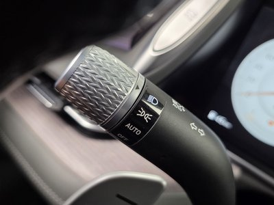 صورة مصغرة 37 لـ 2022 Genesis G90 (RS4)
