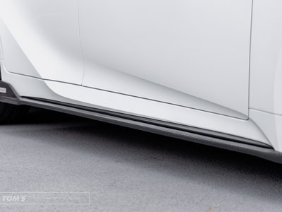 2023 Lexus IS — миниатюра 26